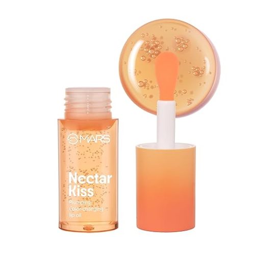 Reacts with your lips’ natural pH levels to create a personalized shade that’s unique to you. Whether you’re going for a natural day look or a subtle pop of color, this color changing lip oil adapts to your vibe.